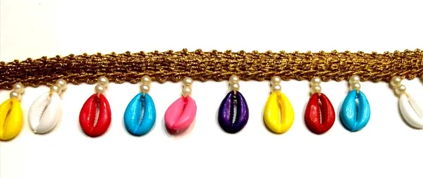 Multicolor_Shell_Cowrie_Kodi_Latkan_Lace_For_Dress,_Diy_Craft_Decorations_(9_Mtr)