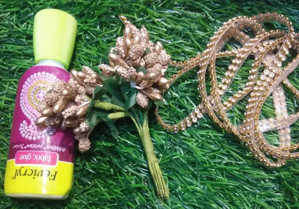 Gold_Nylon_Stylish_Edging_Lace_For_Saree,_Suit,_Lehenga,_Blouse,_Art_&_Craft_(1_Mtr)
