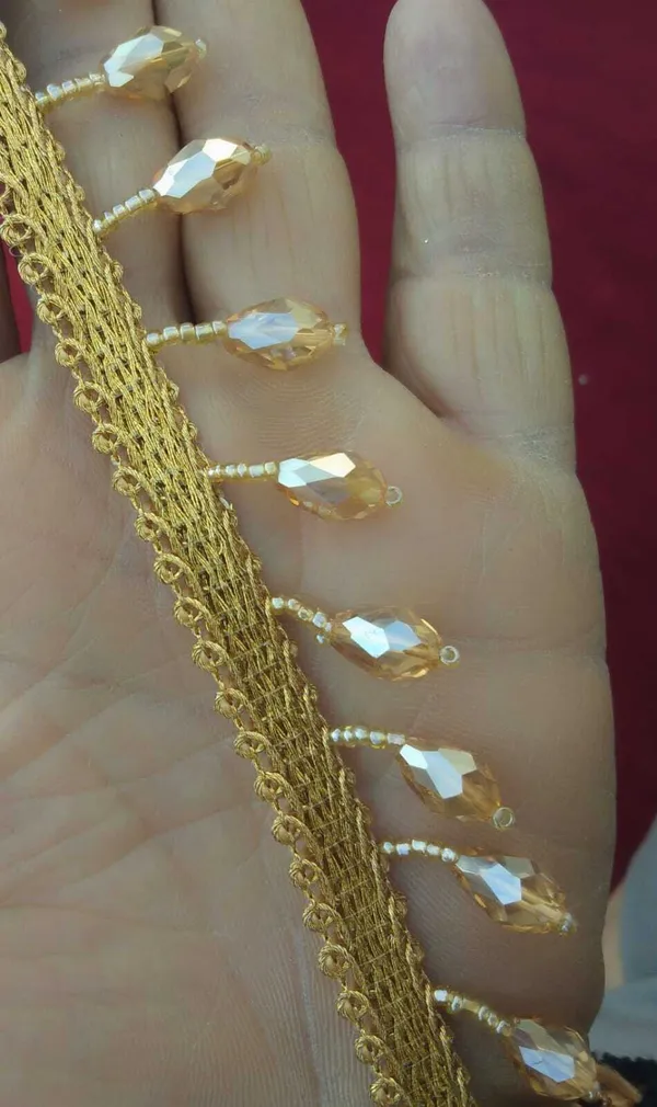 Gold_Silk_Stylish_Beading_Lace_For_Saree,_Suit,_Lehenga,_Blouse,_Art_&_Craft
