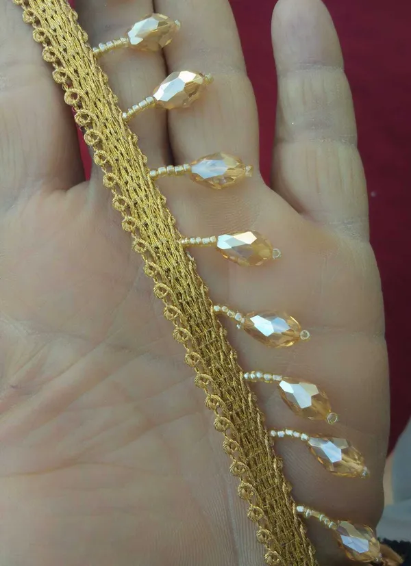 Gold_Antic_Diamond_Hanging_Tassel_Beading_Lace_For_Dresses,_Lehenga,_Saree,_Border_Material,_Dupatta,_Gowns_Designing,_Craft_&_Art_Decoration