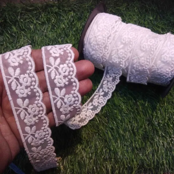 White_Cotton_Stylish_Beading_Lace_For_Saree,_Suit,_Lehenga,_Blouse,_Art_&_Craft