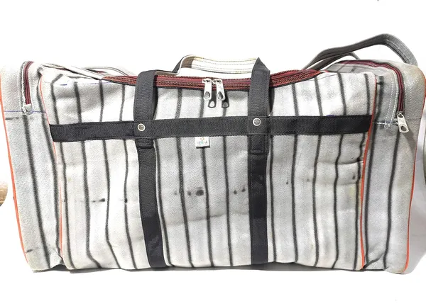 Vulture_Grey_Polyester_Washable_Duffle_Travelling_UniquePolyester_Bags_With_2_Full_Size_Pocket_(_15"X16"_)