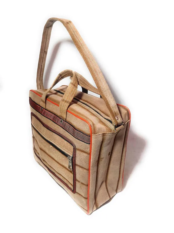Spanish_Red_Washable_Multipurpose_Square_Mini_Traveling/Luggage/Picnic/Tools_StoragePolyester_Bag_With_1_Front_Pocket_With_Maximum_Durability_(_14"X16"_)