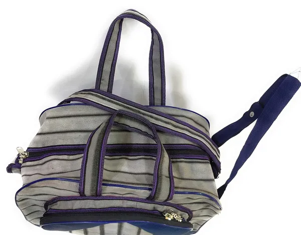 Vulture_Grey_Washable_Multipurpose_Duffle_Wheel_Traveling_Luggage_Picnic_StoragePolyester_Bag_With_1_Front_Stylish_Pocket_With_Max_Durability_(_13"X18"_)