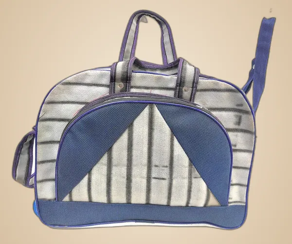 Vulture_Grey_Washable_Multipurpose_Duffle_Wheel_Traveling_Luggage_Picnic_StoragePolyester_Bag_With_1_Front_Stylish_Pocket_With_Max_Durability_(_13"X18"_)