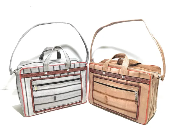 Pack_of_2_Spanish_Red,Vulture_Grey_Washable_Multipurpose_Square_Mini_Traveling_Luggage_Picnic_Tools_StoragePolyester_Bag_With_1_Front_Pocket_And_Max_Durability_(_12"X16"_)