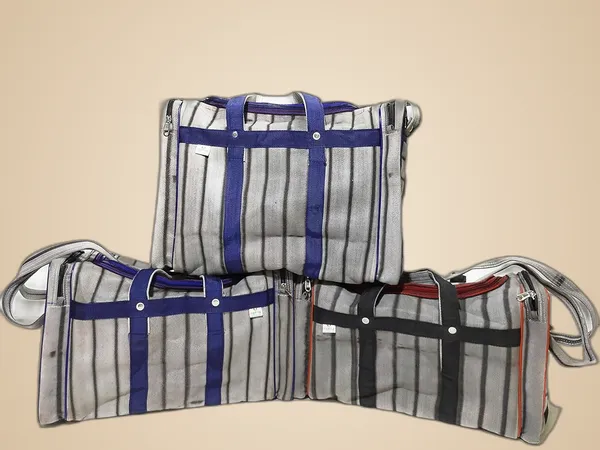 Pack_of_3_Vulture_Grey_Washable_Duffle_TravellingPolyester_Bag_Total_130_Ltr_With_2_Full_Size_Pocket_(_10"X11"_&_12"X12"_&_12"X14"_)_