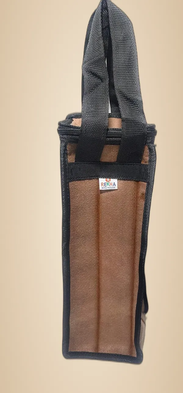 Spanish_Red_Daily_Use_1.5L_And_2L_School_And_Office_Round_Zipper_Bottle_CoverPolyester_Bag_Durable_With_Feature_Of_Temperature_Maintain_(_5"15"_)