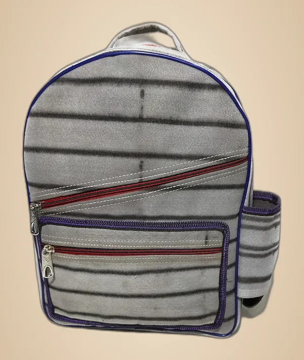 Vulture_Grey_Round_Washable_Multipurpose_School_Office_Travel_Pithoo_Backpack_For_Men_&_Women_(_12"X15"_)_with_double_compartment
