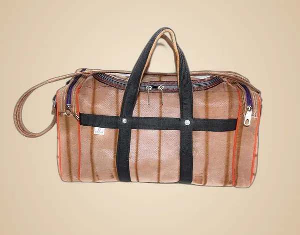 Spanish_Red_Washable_Duffle_Travelling_Luggage_DurablePolyester_Bag_With_2_Full_Side_Pocket_(_10"X11"_)
