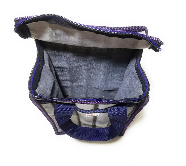 Vulture_Grey_Washable_Lunch,School,Office,Picnic_TiffinPolyester_Bag_With_Feature_Of_Temperature_Maintain_For_All_Men_&_Women_And_Kids_(_8"X14"_)