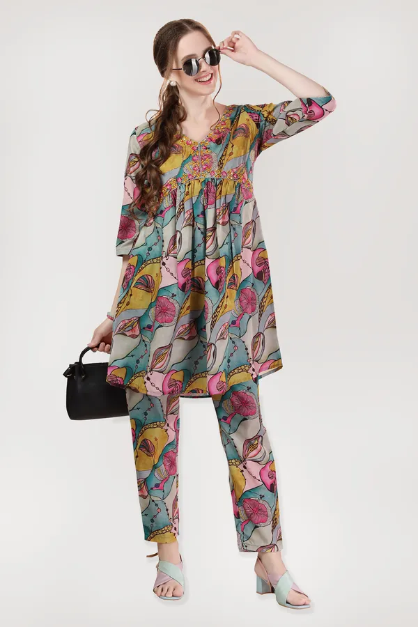 Ethnic_Abstract_Multicolor_Flower_Print_Cotton_Alia_Cut_Co-ord_Set