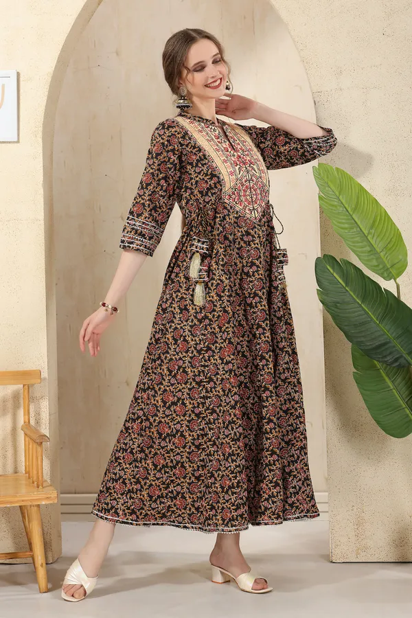 Black_Cotton_Paisely_Print_Anarkali_With_Embroidery_Yoke_and_Tussles