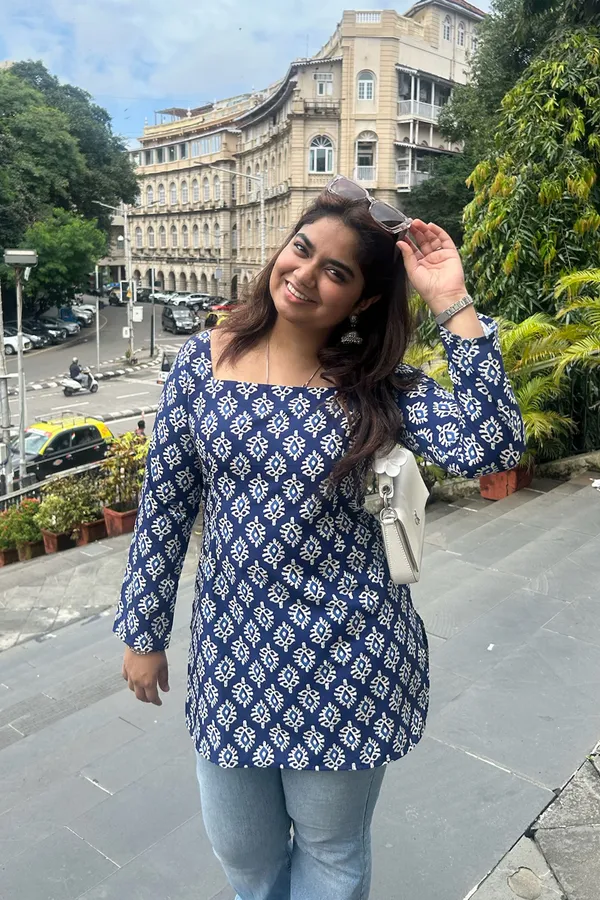 Indigo_Jaipuri_Print_Kurti_With_Long_Sleeves