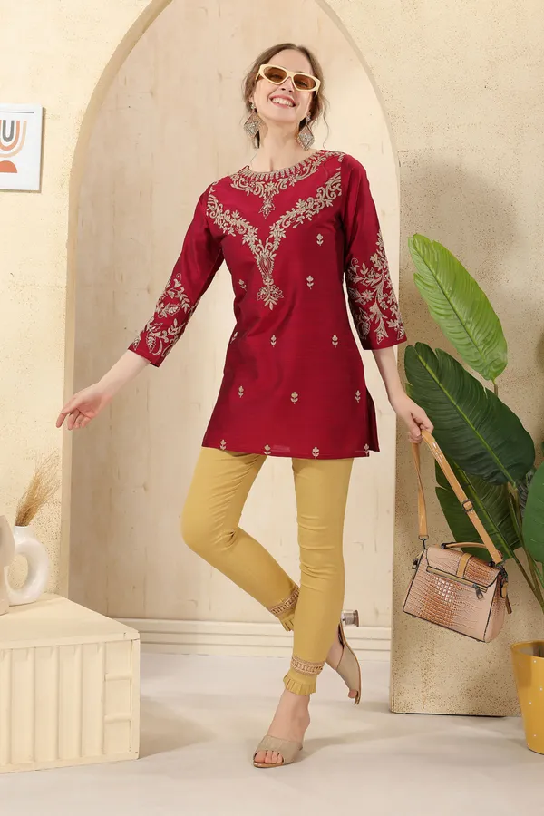 Raw_Silk_Magenta_Short_Tunic_with_Elegant_Golden_Embroidery