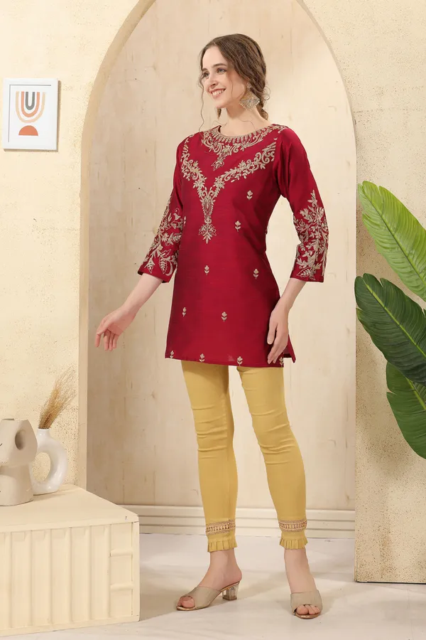 Raw_Silk_Magenta_Short_Tunic_with_Elegant_Golden_Embroidery