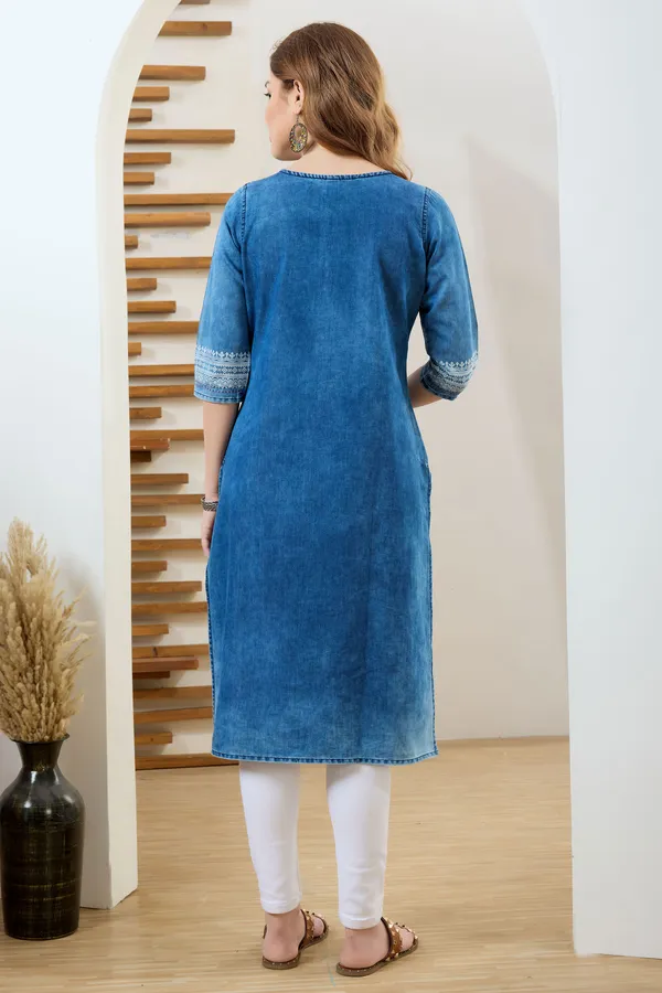 Blue_Long_Denim_Batic_Print_Kurta_With_Thread_Work_And_Round_Neck