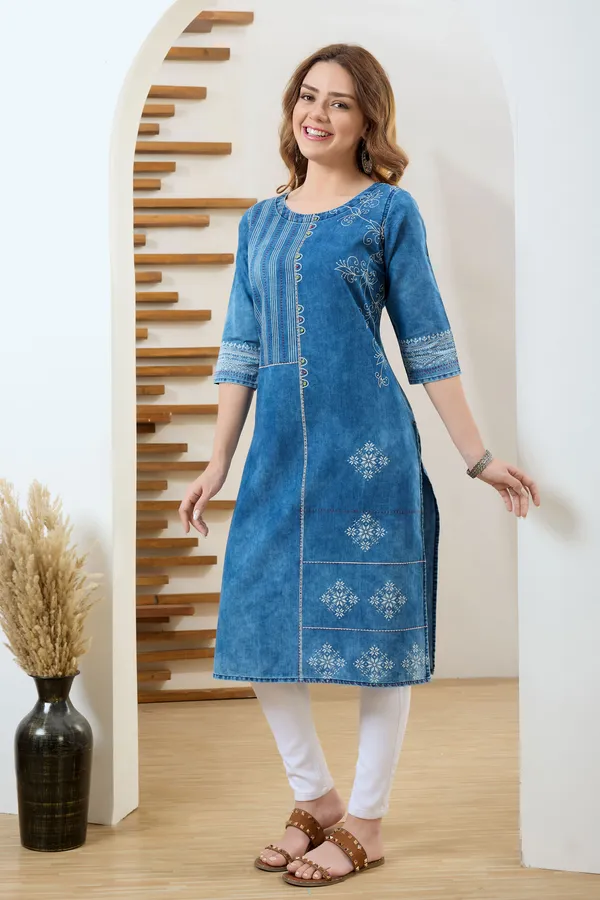 Blue_Long_Denim_Batic_Print_Kurta_With_Thread_Work_And_Round_Neck