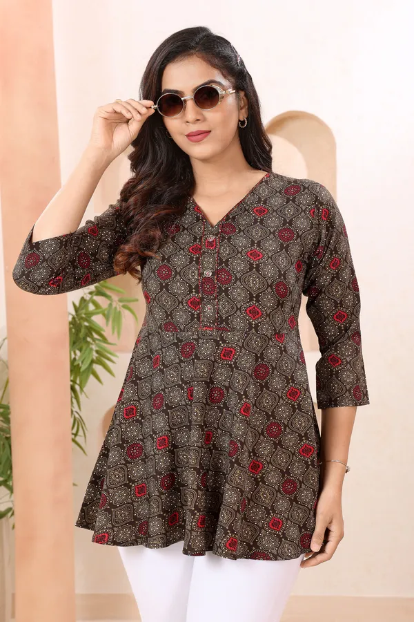 Beautiful_Brown_Short_Flared_Tunic_Top_for_Women