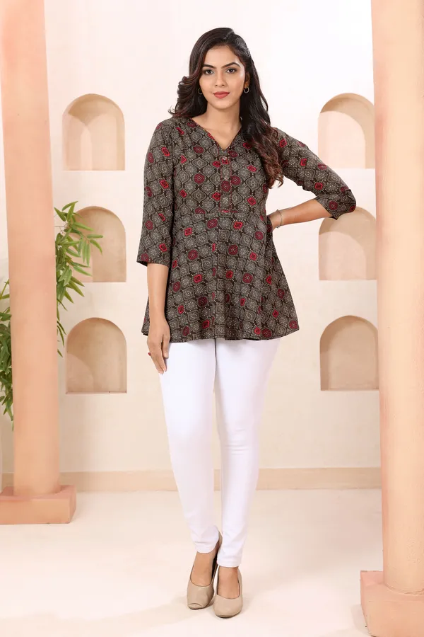 Beautiful_Brown_Short_Flared_Tunic_Top_for_Women