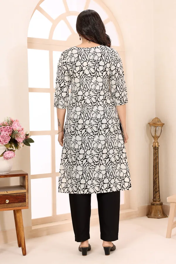 Glam_In_Cream_Linen_Cotton_Round_Neck_Women_Long_Kurta