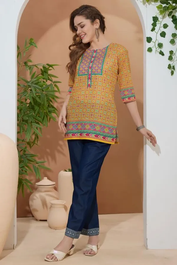Women's_Ethnic_Print_Cotton_Short_Kurti