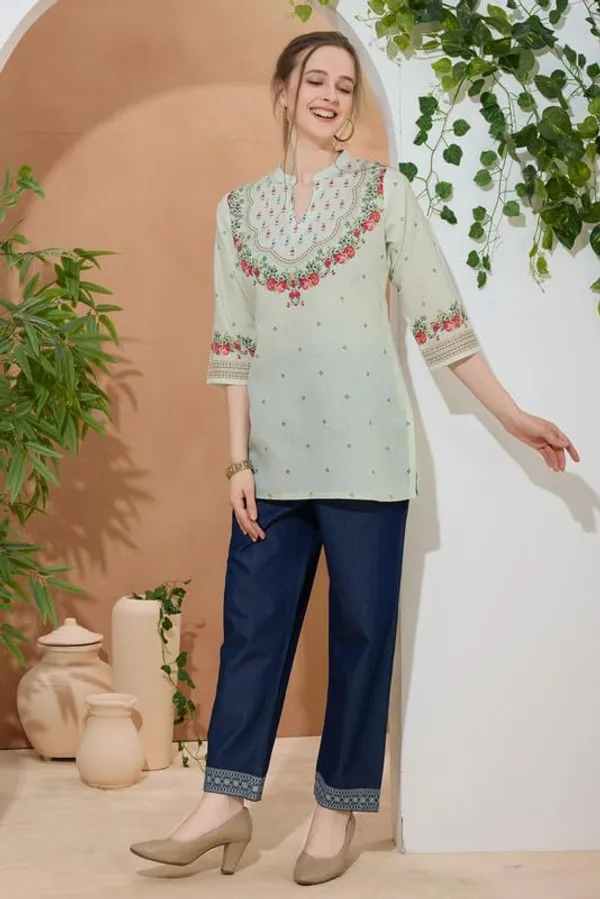 Women's_Ethnic_Print_Cotton_Short_Kurti