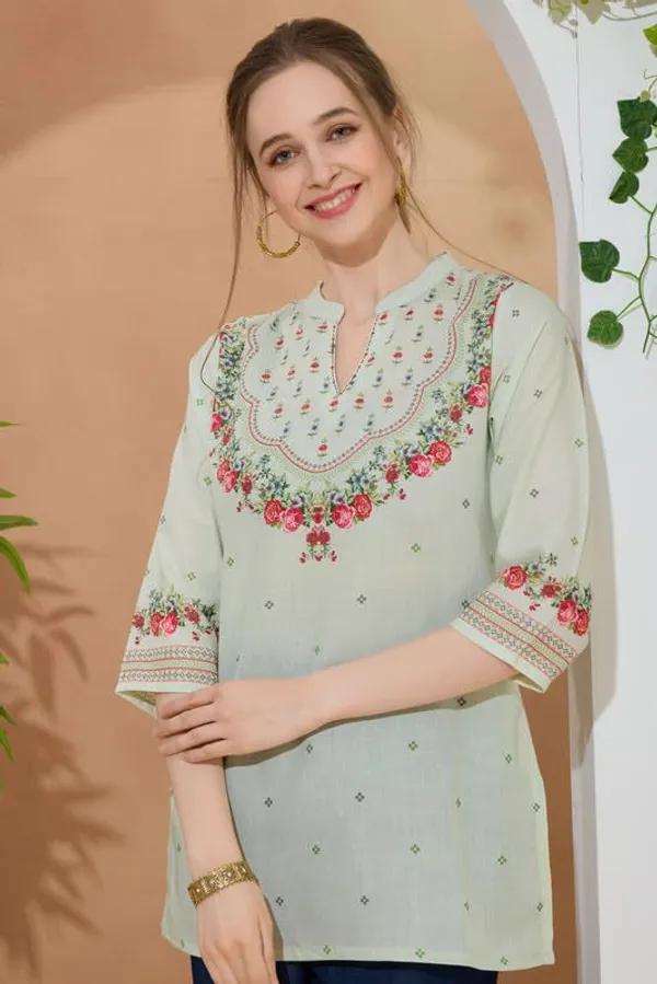 Women's_Ethnic_Print_Cotton_Short_Kurti