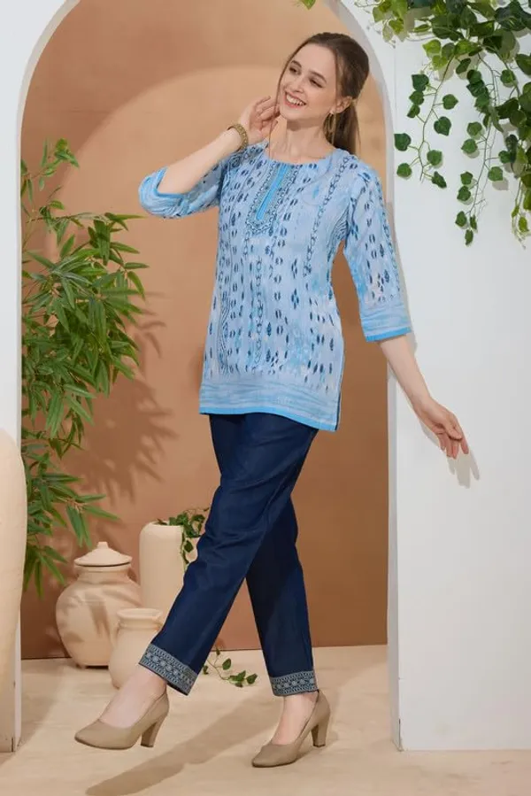Women's_Ethnic_Print_Cotton_Short_Kurti