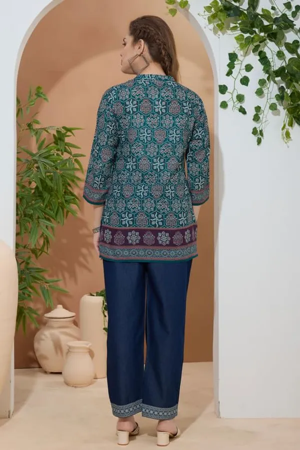 Women's_Ethnic_Print_Cotton_Short_Kurti