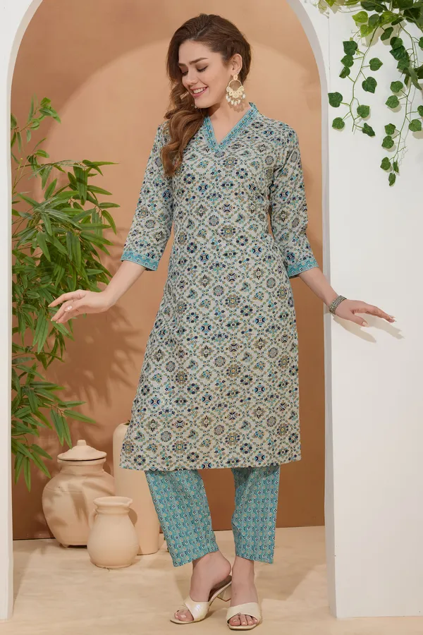 Playful_Gray_V_Neck_Kurti_Pant_Suit_For_Women