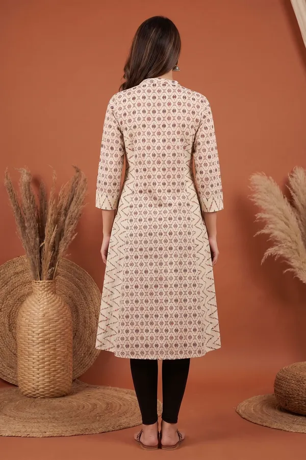 Classic_Cream_Cotton_Long_Kurti_with_V_Neck_A_Line_Silhouette_Floral_Print