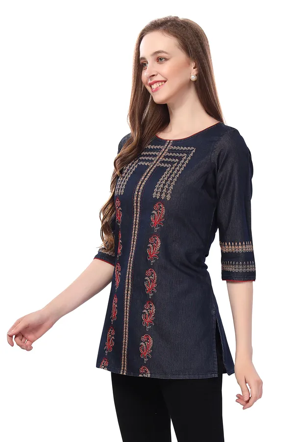 Denim_Delight_Short_Tunic_Featuring_Color_Wash_Print_and_Thread_Work