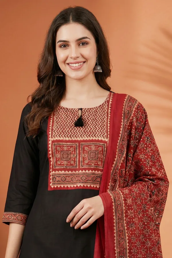 Beauteous_Black_Jaipuri_Cotton_Kurta_Pant_Dupatta_Set_With_Printed_Yoke_And_Dupatta