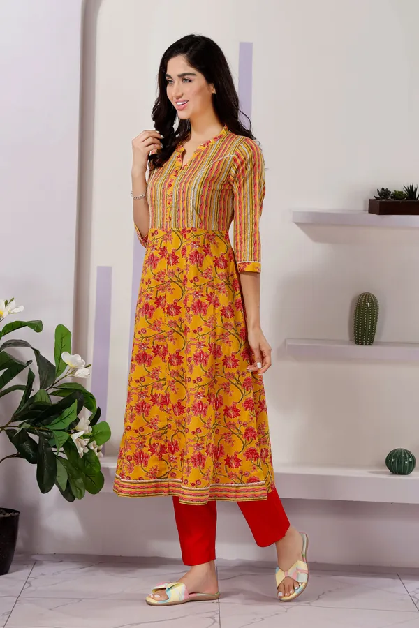 Fashionable_Yellow_Anarkali_Kurti_in_Cotton_with_Mixed_Print_Patterns