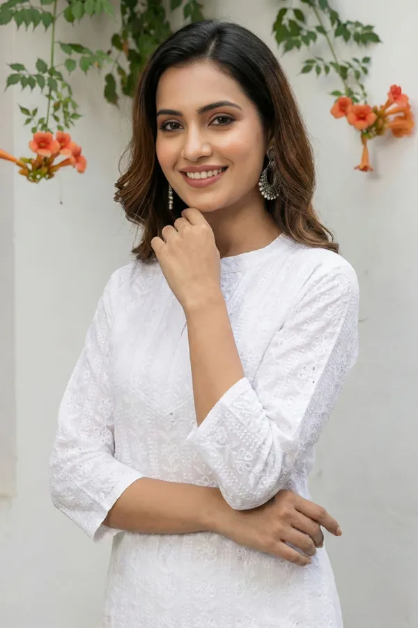 White_Pure_Cotton_Chikankari_Long_Kurti_for_Women