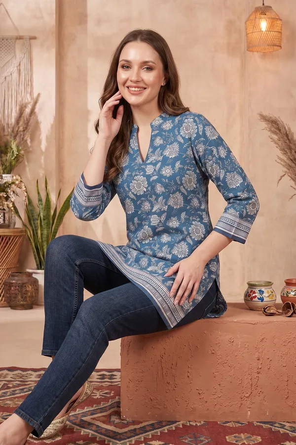 Pretty_Pink_Paisley_Printed_Short_Kurti_with_Red_Floral_Borders