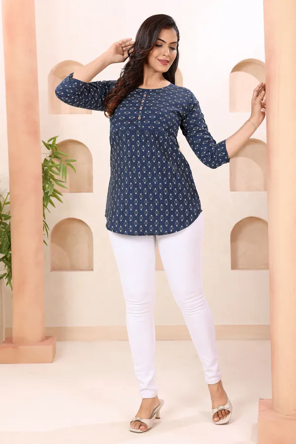 Clue_In_Blue_Round_Neck_Short_Tunic_Top_for_Women