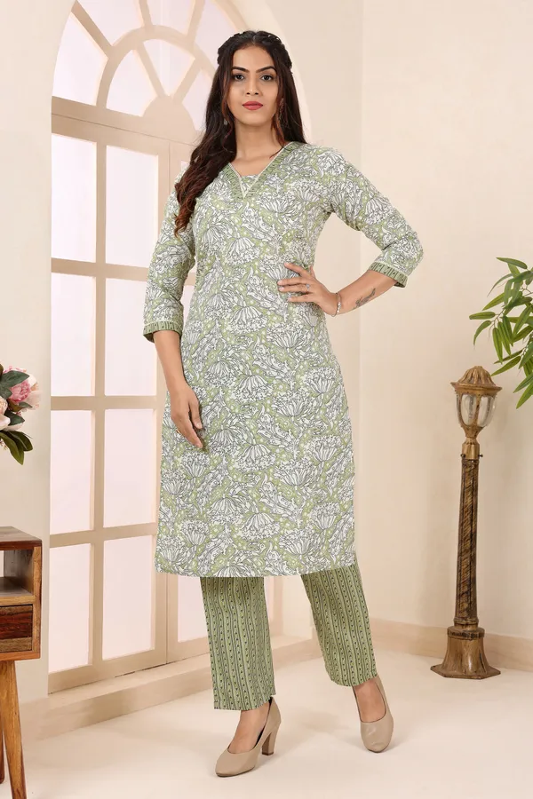 Pista_Green_V_Neck_Kurti_Pant_Suit_For_Women