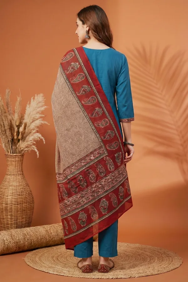 Teal_Jaipuri_Cotton_Kurta_Pant_Dupatta_Set_With_Printed_Yoke_And_Dupatta