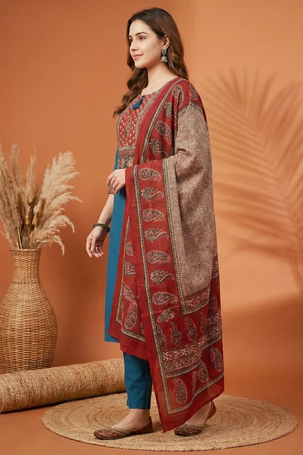 Teal_Jaipuri_Cotton_Kurta_Pant_Dupatta_Set_With_Printed_Yoke_And_Dupatta