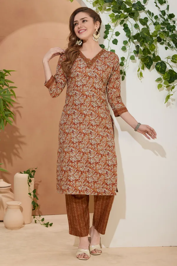 Dusty_Rust_V_Neck_Kurti_Pant_Suit_For_Women