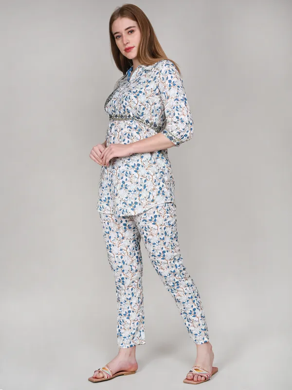 Enchanted_Botanicals_White_Leaf_Patterned_Co_Ord_Set_with_Embroidered_Belt