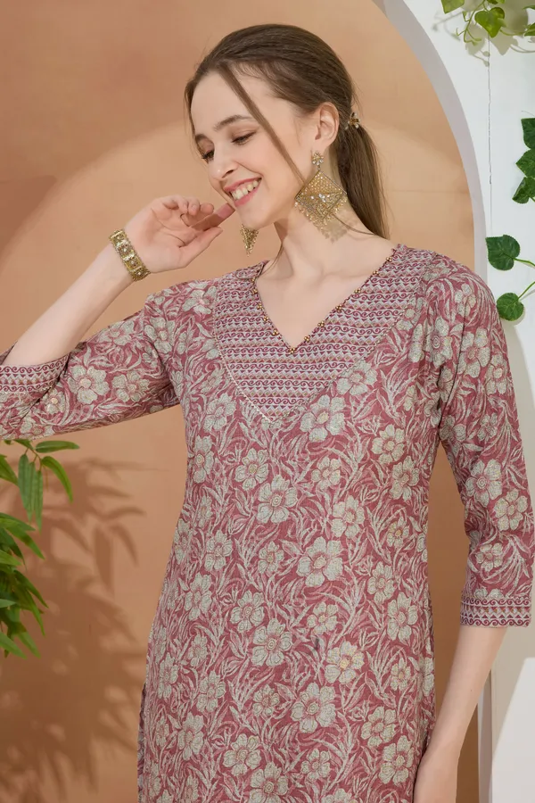 Floral_Coral_V_Neck_Kurti_Pant_Suit_For_Women