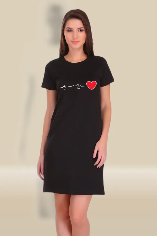 Black_Cotton_Heart_Beat_Printed_Long_T-Shirt_For_Women