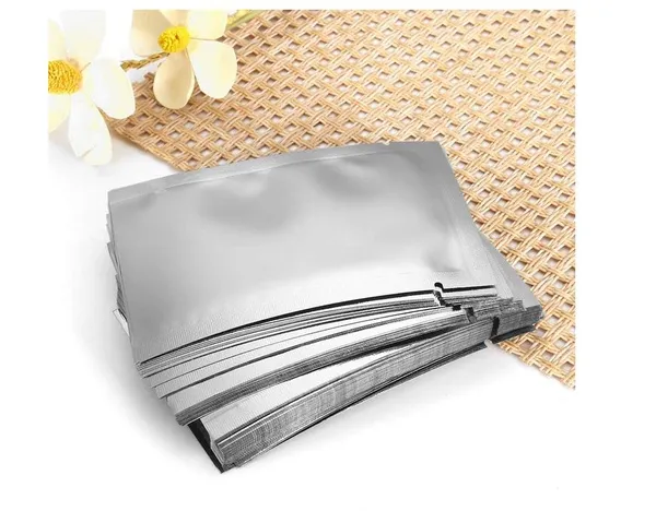 Aluminium_Foil_My-lar_Bag_Va-cuum_Sealer_Coffee_Soap_Stuff_Food_Storage_Package_Pouch_(6_x_9cm)_Pack_of_100Pcs