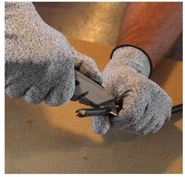 Stainless_Steel_Wire_Safety_Metal_Mesh_Anti_Knife_Cut_Stab_Resistant_Work_Gloves_with_Grade_5_Protection