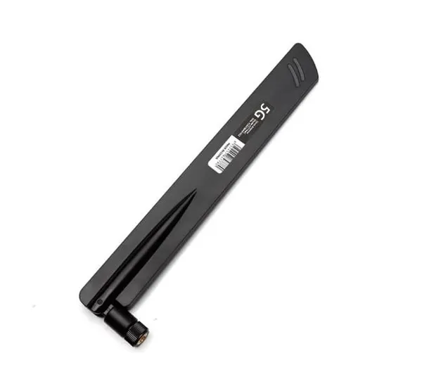 3G_4G_5G_Network_Antenna,_600-6000MHz,_18dBi_Gain,_RP-SMA_Connector,_Black