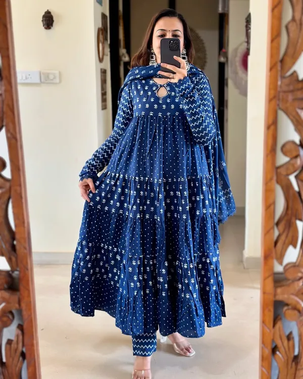 Sky_Blue_Cotton_Jaipuri_Kurta_Pant_With_Dupatta
