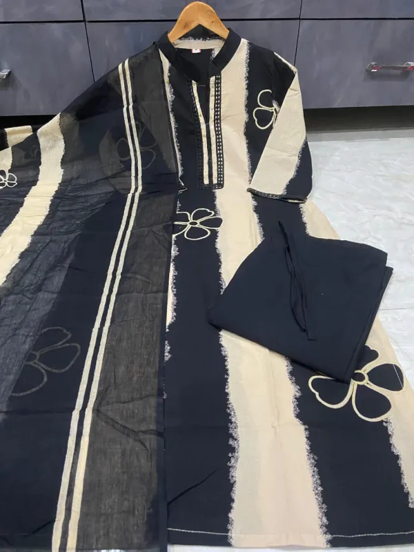 Black_Cotton_Ethnic_Kurti_Pant_&_Dupatta_Set_for_Women_–_Classic_&_Elegant